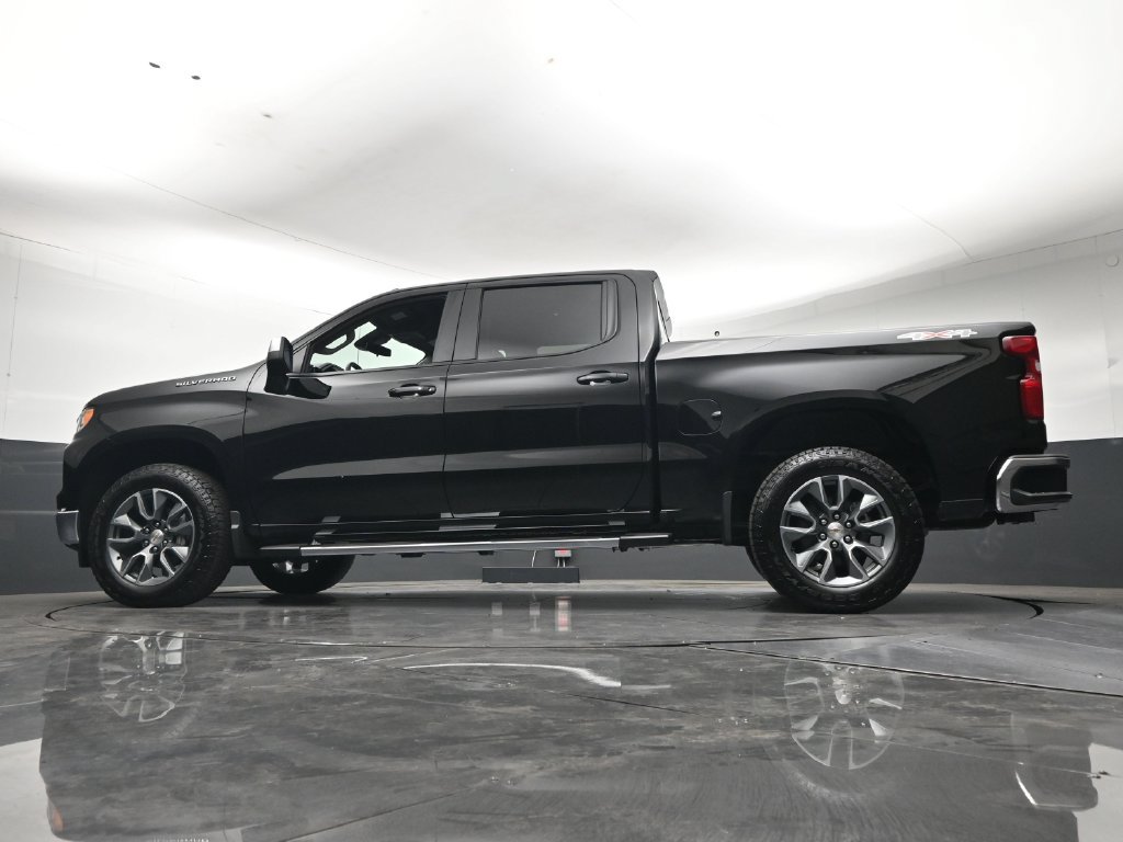 Used 2026 Chevrolet Silverado 1500 LT AWD/4WD image 24