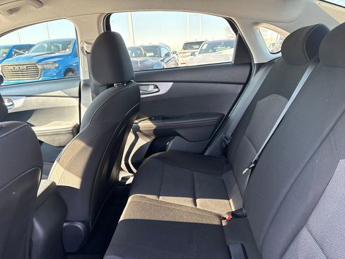 Used 2022 Kia Forte LXS image 11