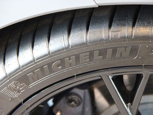 Certified 2024 Chevrolet Corvette Stingray Premium Cpe w/ 3LT image 27