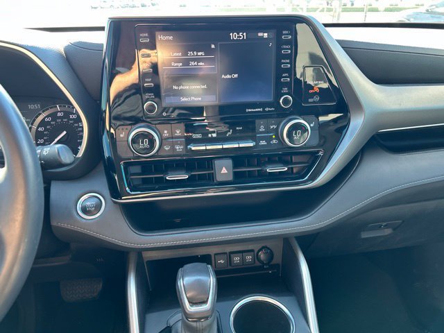 Used 2020 Toyota Highlander XLE FWD image 20