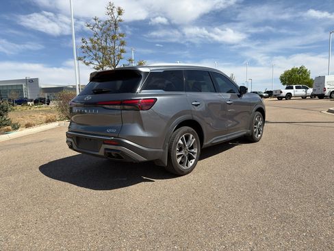 Used 2023 INFINITI QX60 Luxe w/ Vision Package image 5
