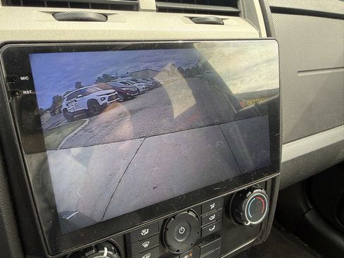 Used 2011 Ford Escape XLT w/ 202A Rapid Spec Order Code AWD/4WD image 25