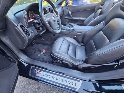 Used 2013 Chevrolet Corvette Convertible w/ 2LT Preferred Equipment Group RWD image 35