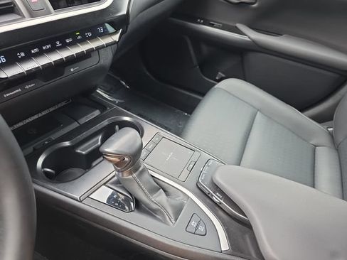 Used 2021 Lexus UX 250h w/ Accessory Package (Z1) AWD/4WD image 23