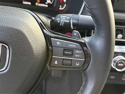 Used 2024 Honda Civic Touring image 27