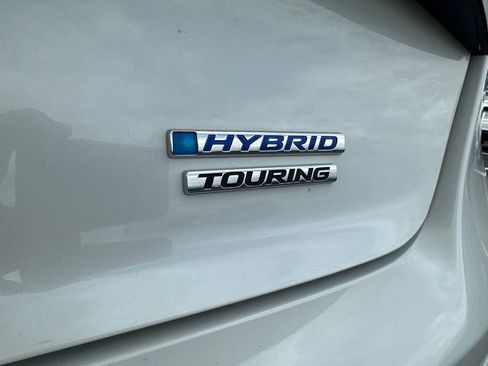 Used 2024 Honda Accord Touring image 8