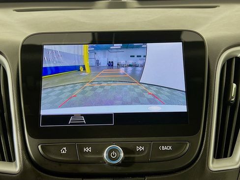 Used 2023 Chevrolet Malibu LS FWD image 13