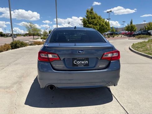 Used 2017 Subaru Legacy 2.5i Premium AWD/4WD image 7