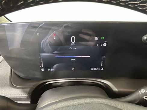 Used 2024 Buick Encore GX Sport Touring FWD image 18