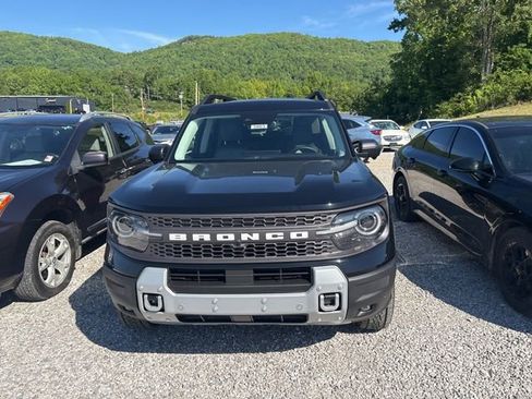 New 2026 Ford Bronco Sport Badlands AWD/4WD image 2