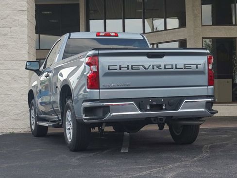 Used 2025 Chevrolet Silverado 1500 W/T w/ WT Value Package AWD/4WD image 4
