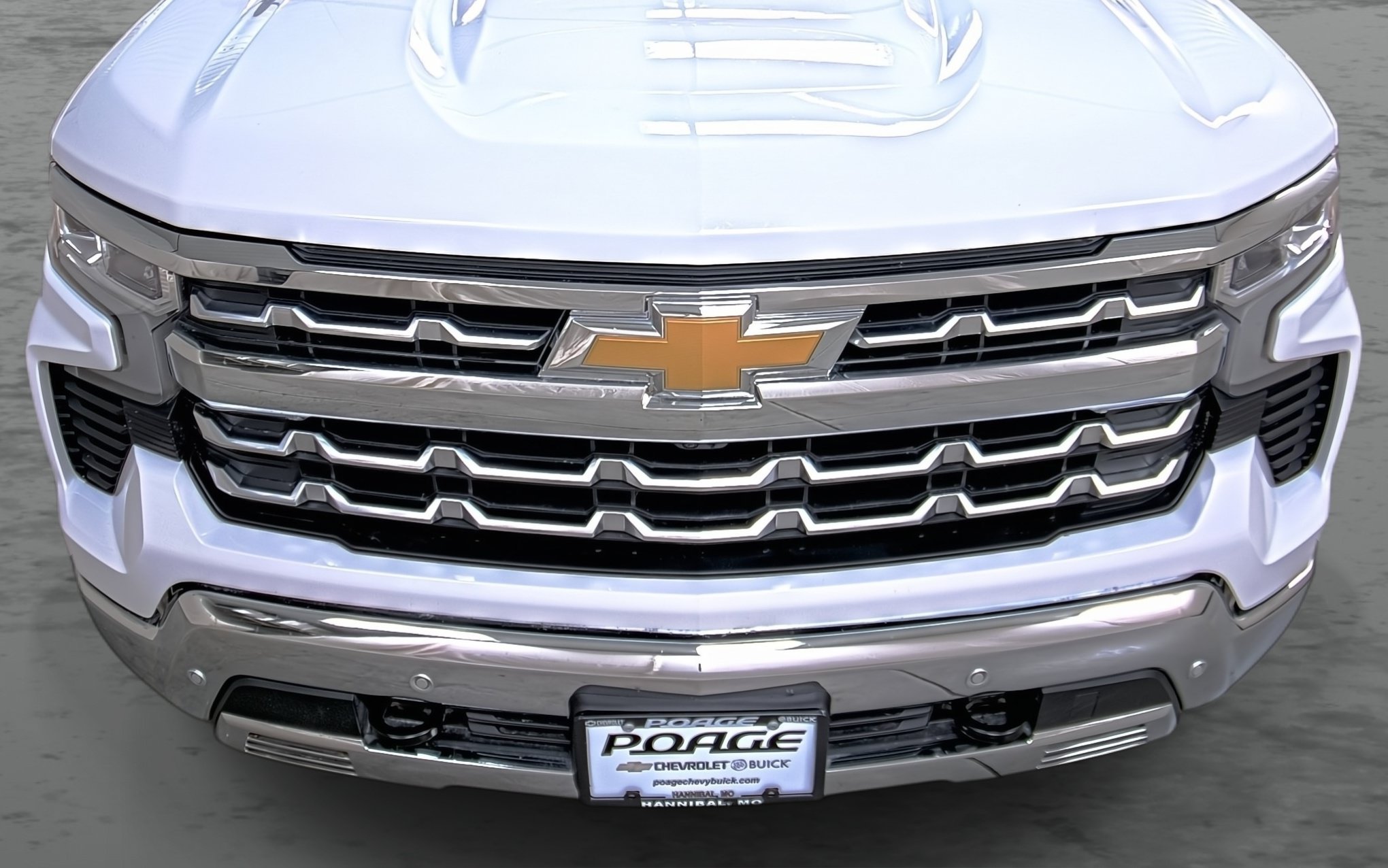 Used 2025 Chevrolet Silverado 1500 LTZ w/ LTZ Premium Package AWD/4WD image 16