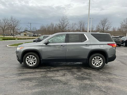 Used 2021 Chevrolet Traverse LS image 5