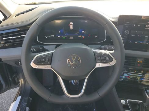 New 2026 Volkswagen Jetta SE image 18