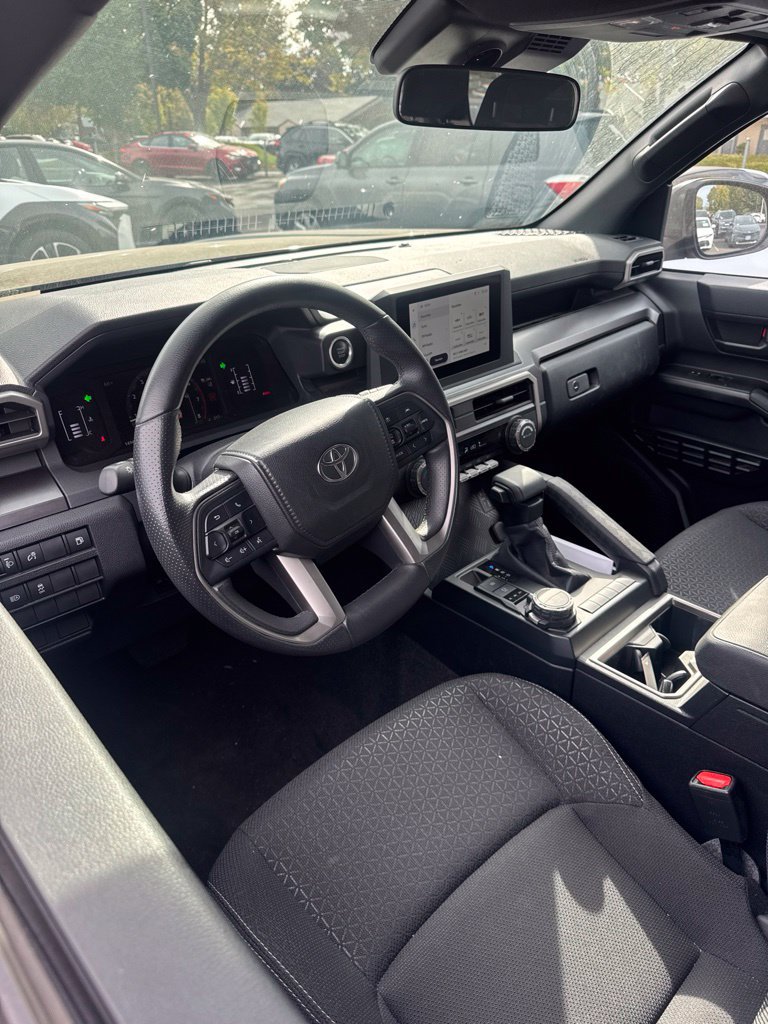 Certified 2026 Toyota 4Runner SR5 AWD/4WD image 2