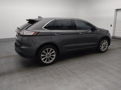 Used 2018 Ford Edge Titanium w/ Equipment Group 302A FWD image 10