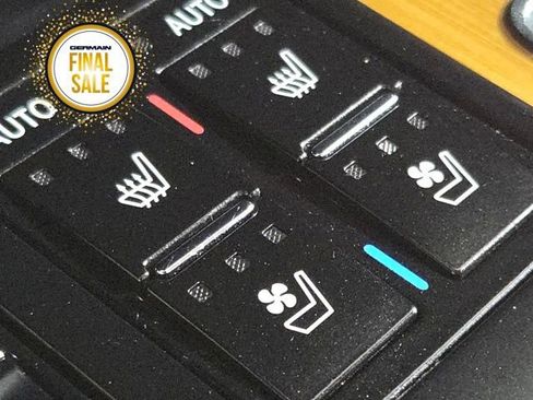 Certified 2022 Lexus RX 450h AWD w/ Premium Package image 31