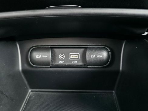 Used 2017 Kia Sorento AWD image 38