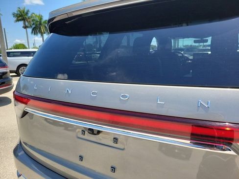 Certified 2023 Lincoln Aviator Reserve w/ Equipment Group 201A RWD image 7