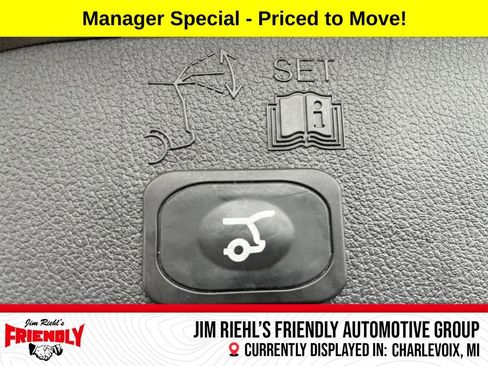 Used 2016 Ford Escape Titanium image 30