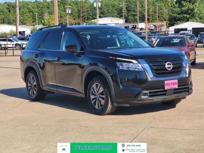 Used 2022 Nissan Pathfinder SV