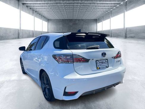 Used 2014 Lexus CT 200h w/ F Sport w/Nuluxe Interior image 3
