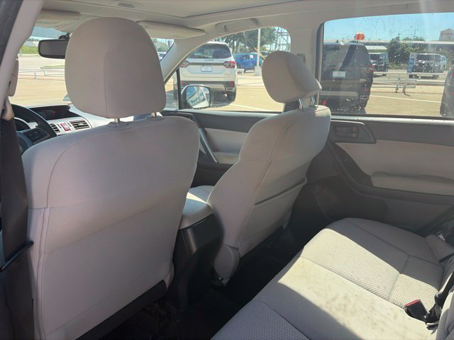 Used 2016 Subaru Forester 2.5i Premium AWD/4WD image 9