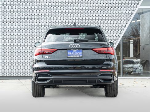 New 2025 Audi Q3 2.0T Premium image 27