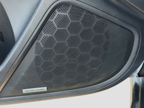 Certified 2025 Subaru Outback Limited w/ Popular Package #2 image 24