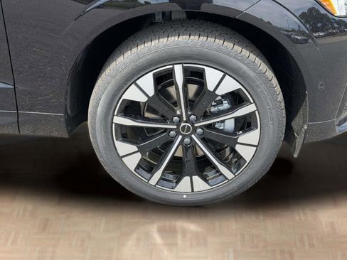 New 2026 Volvo XC60 B5 Ultra w/ Climate Package AWD/4WD image 26