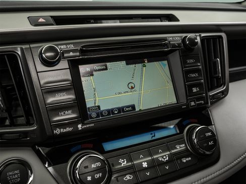 Used 2015 Toyota RAV4 Limited FWD image 29