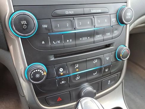 Used 2014 Chevrolet Malibu LS image 25