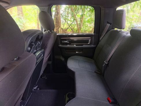 Used 2024 RAM 1500 Warlock AWD/4WD image 11