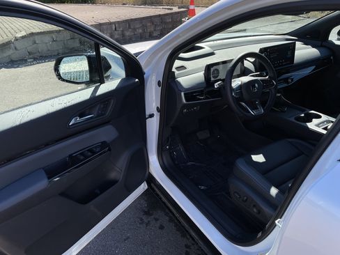 Used 2024 Honda Prologue Elite image 9