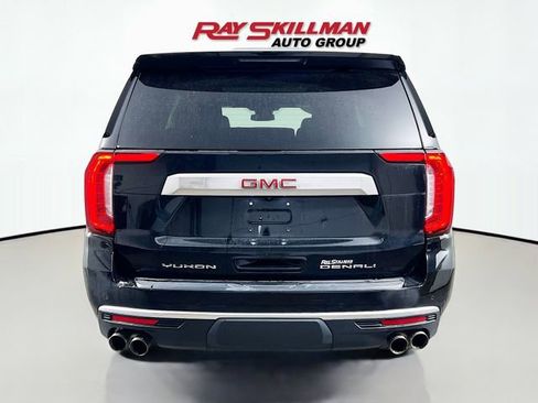 Used 2023 GMC Yukon Denali image 6