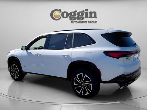 New 2025 Buick Enclave Sport Touring w/ Power Package image 9