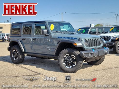 Used 2025 Jeep Wrangler Unlimited Rubicon 4xe w/ Safety Group AWD/4WD image 1