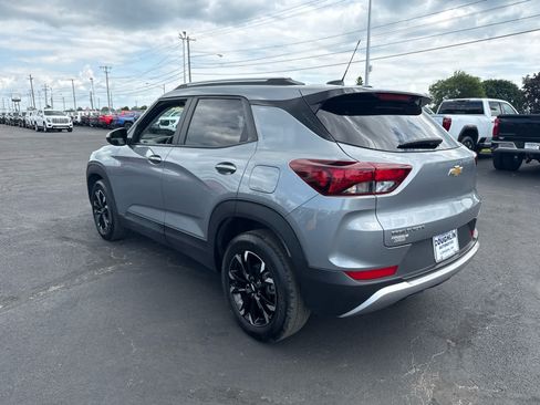 Certified 2023 Chevrolet TrailBlazer LT FWD image 3