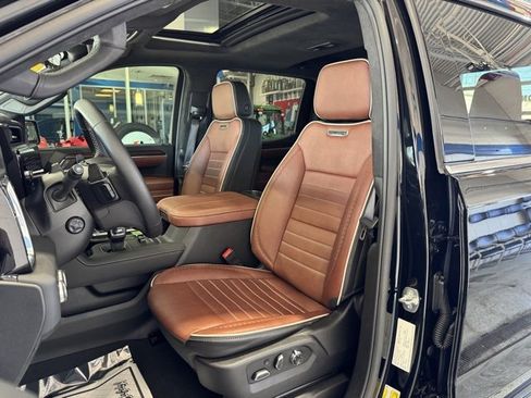 Used 2025 GMC Sierra 1500 Denali Ultimate image 26