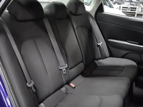 Used 2017 Kia Optima LX FWD image 28