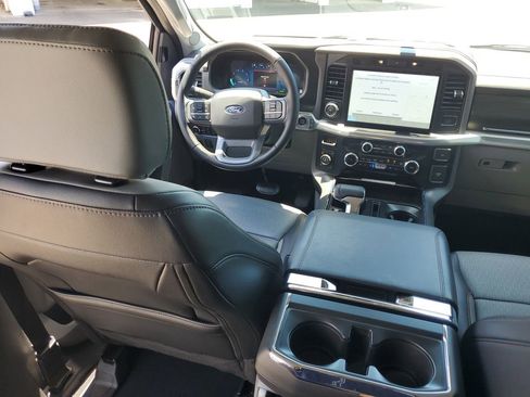 Used 2025 Ford F150 Lariat w/ Equipment Group 502A High AWD/4WD image 16