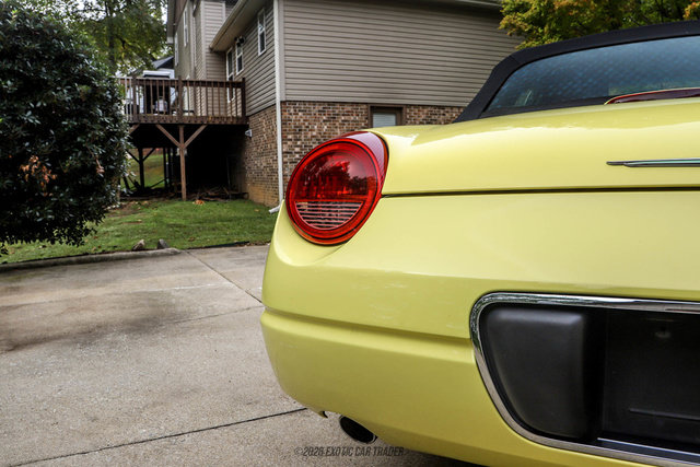Used 2002 Ford Thunderbird RWD image 82