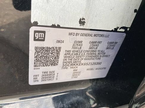 Certified 2025 Chevrolet Silverado 1500 LT AWD/4WD image 25