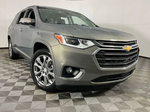 Used 2019 Chevrolet Traverse Premier w/ Driver Confidence II Package image 48