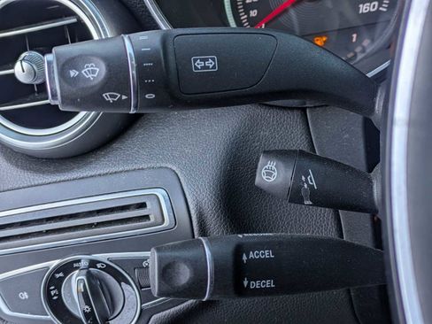 Used 2016 Mercedes-Benz C 300 Sport image 23