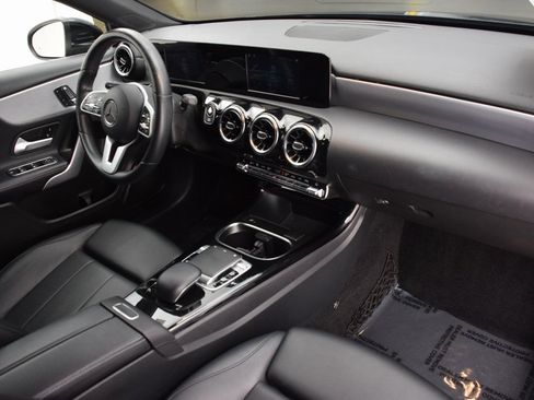 Used 2020 Mercedes-Benz A 220 image 15