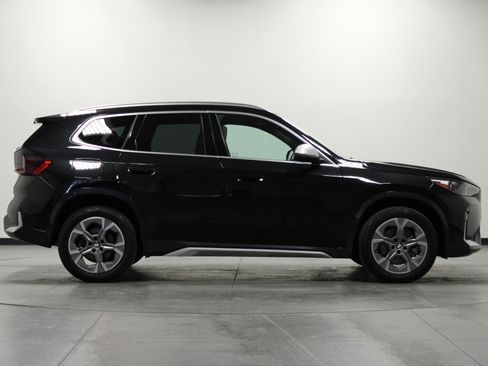 Used 2024 BMW X1 xDrive28i image 3