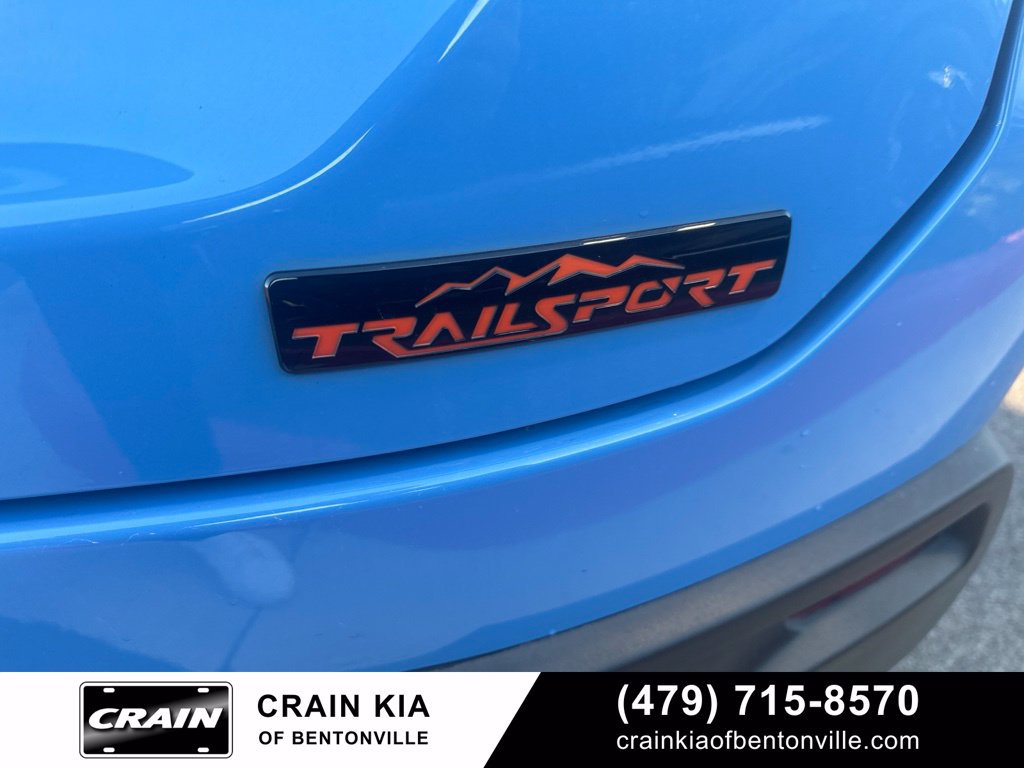 Used 2025 Honda Pilot TrailSport image 12