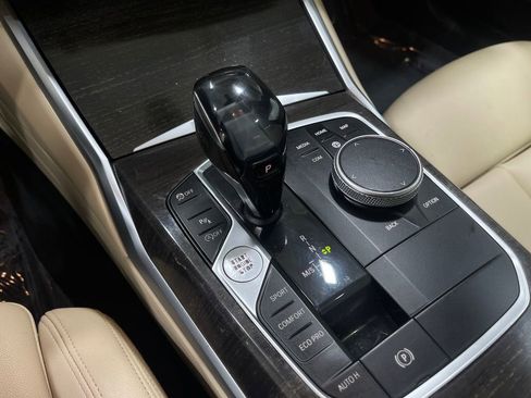 Used 2020 BMW 330i 330i w/ Convenience Package image 28