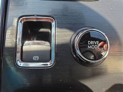 New 2025 Lincoln Aviator Reserve w/ Equipment Group 201A image 17